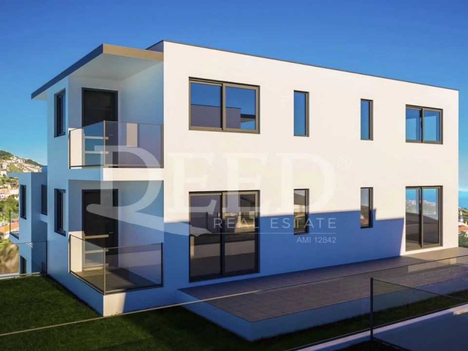 Moradia T3 para Venda em Caniço Foto 4