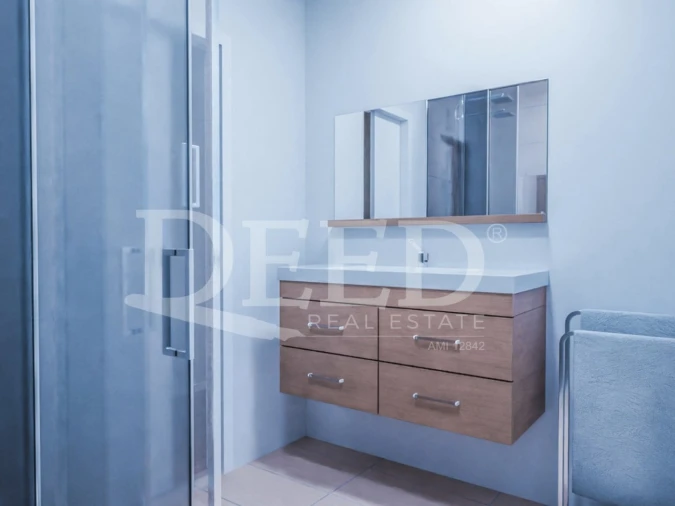 Moradia T3 para Venda em Caniço Foto 8