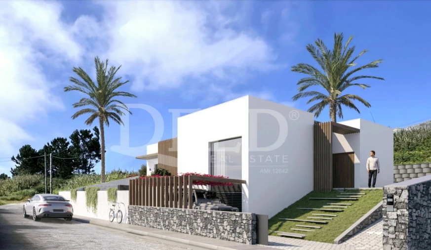 Moradia T3 para Venda em Prazeres Foto 3