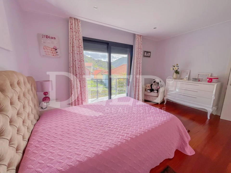 Moradia T3 para Venda em Machico Foto 8