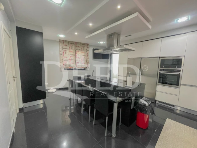 Moradia T3 para Venda em Machico Foto 18