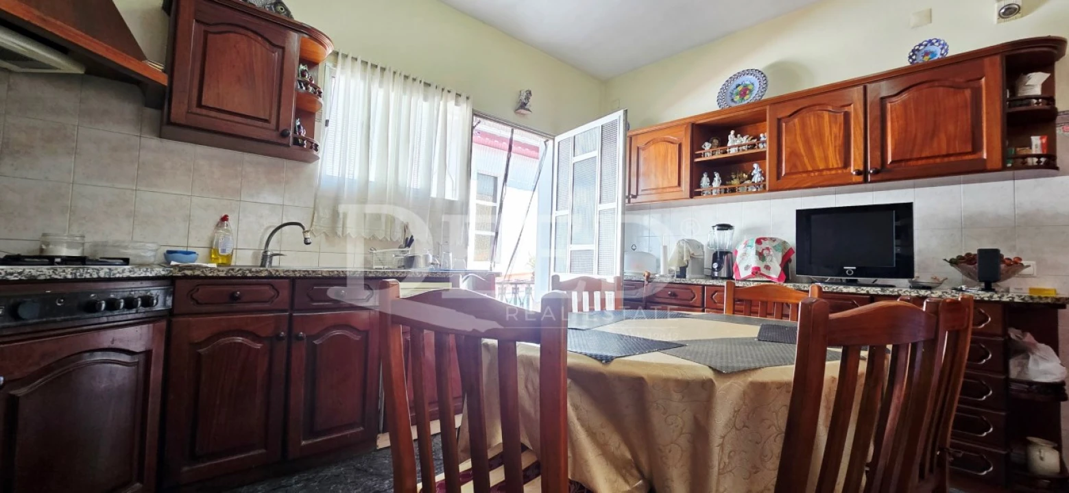 Moradia T9 para Venda em Funchal (São Pedro) Foto 12