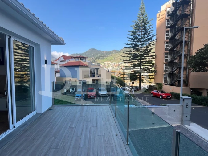 Moradia T4 para Venda em Machico Foto 29