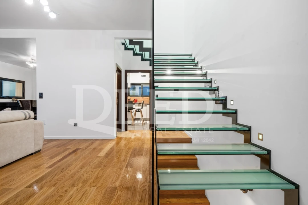 Moradia T3 para Venda em São Martinho Foto 13