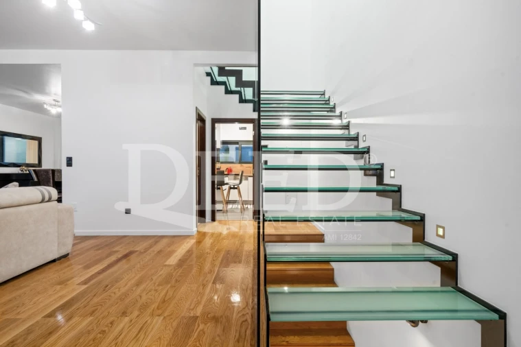 Moradia T3 para Venda em São Martinho Foto 13