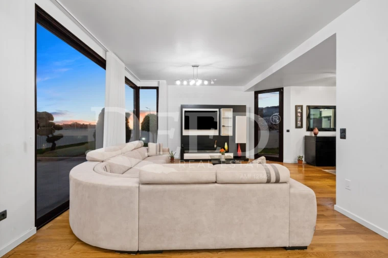 Moradia T3 para Venda em São Martinho Foto 14