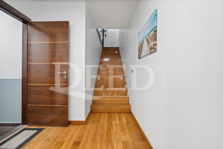 Moradia T3 para Venda em São Martinho Foto 30