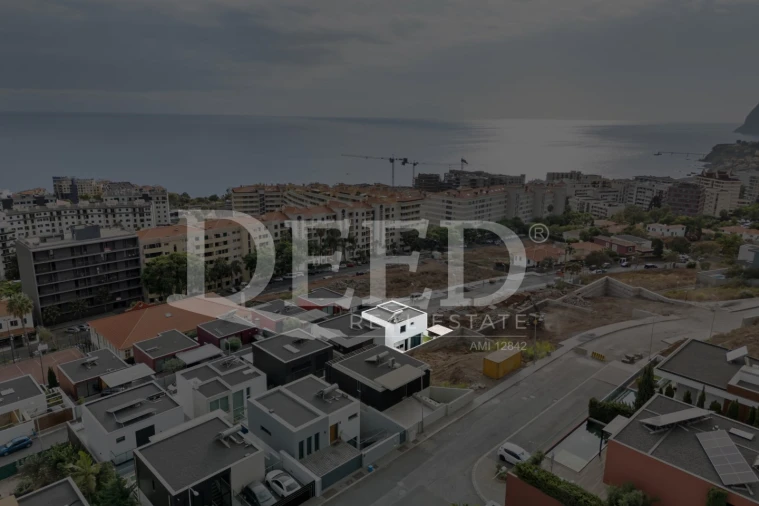 Moradia T3 para Venda em São Martinho Foto 35