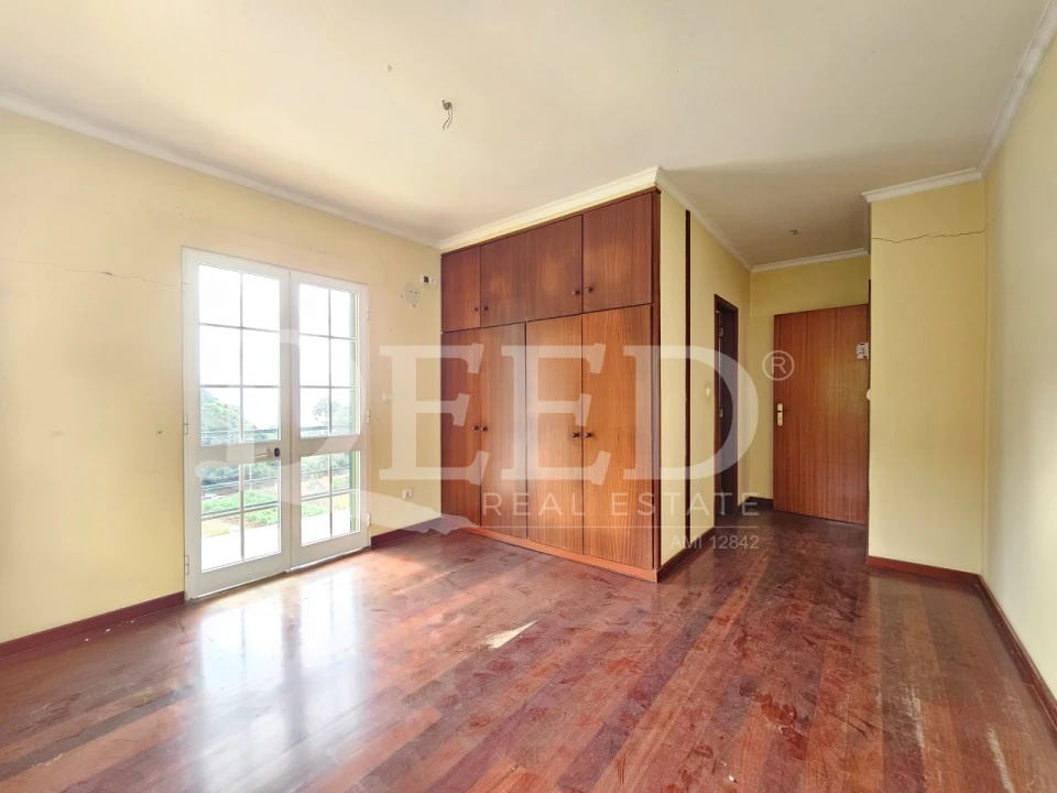 Moradia T3 para Venda em Canhas Foto 5