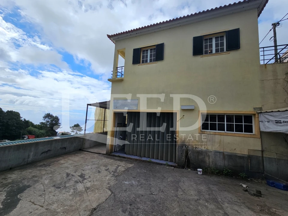 Moradia T3 para Venda em Canhas Foto 22