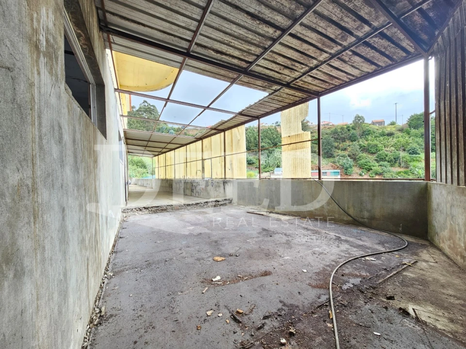 Moradia T3 para Venda em Canhas Foto 25