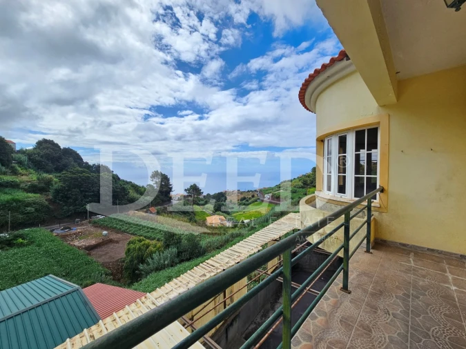 Moradia T3 para Venda em Canhas Foto 12