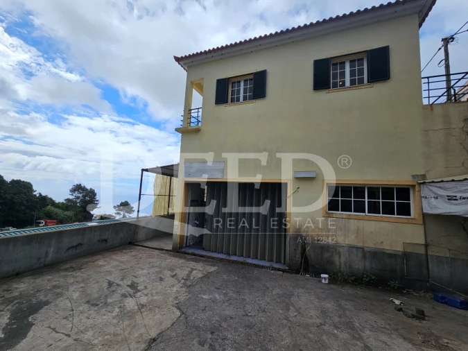 Moradia T3 para Venda em Canhas Foto 22