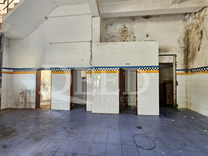 Moradia T3 para Venda em Canhas Foto 23