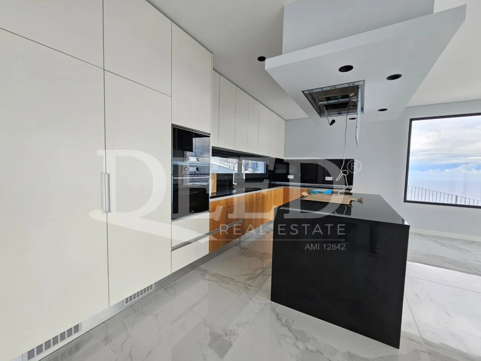 Moradia T3 para Venda em Santa Cruz Foto 5