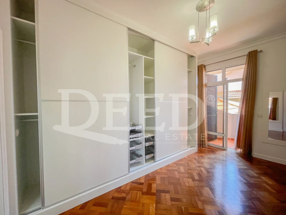 Moradia T4 para Venda em São Gonçalo Foto 35