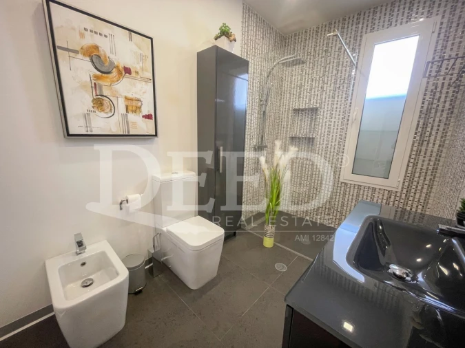 Moradia T4 para Venda em São Gonçalo Foto 23