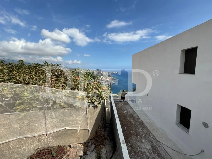 Apartamento T3 para Venda em Camara de Lobos Foto 16