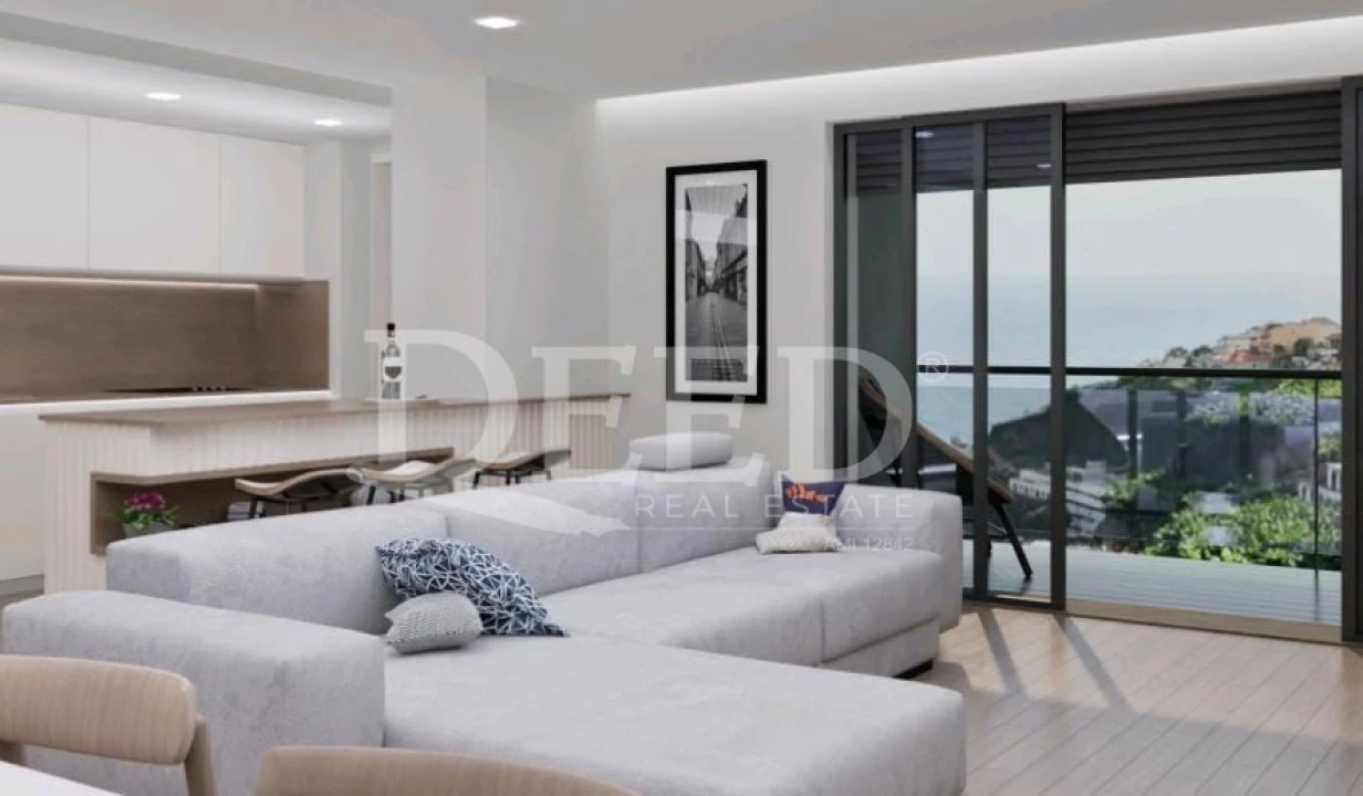 Apartamento T2 para Venda em Camara de Lobos Foto 1