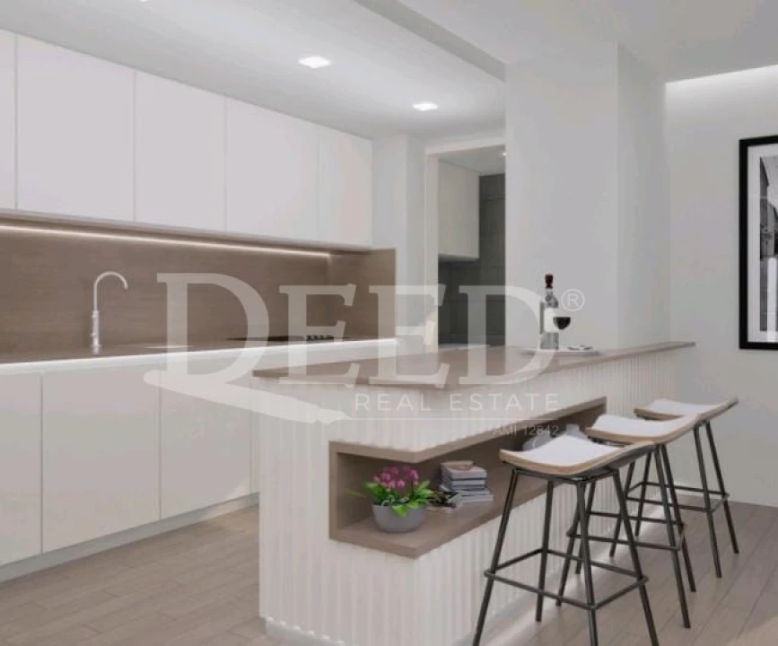 Apartamento T2 para Venda em Camara de Lobos Foto 2