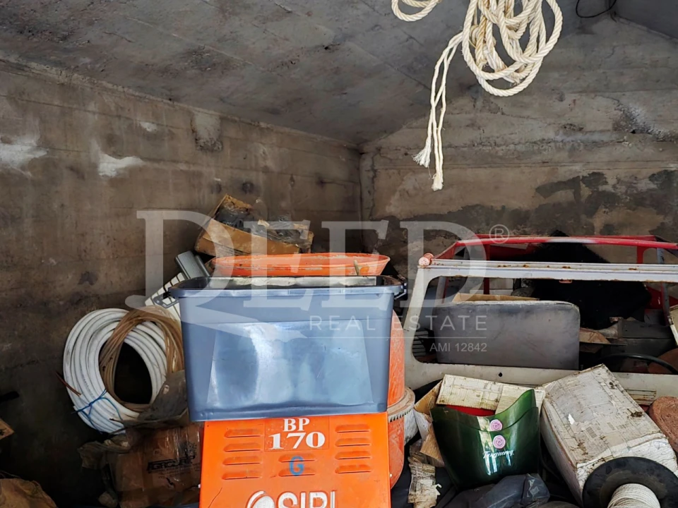 Terreno Misto para Venda em Arco da Calheta Foto 22