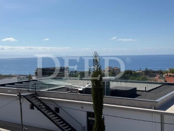 Moradia T3 para Venda em Funchal (São Pedro)