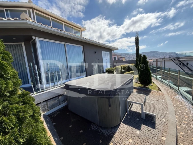 Moradia T3 para Venda em Funchal (São Pedro) Foto 3