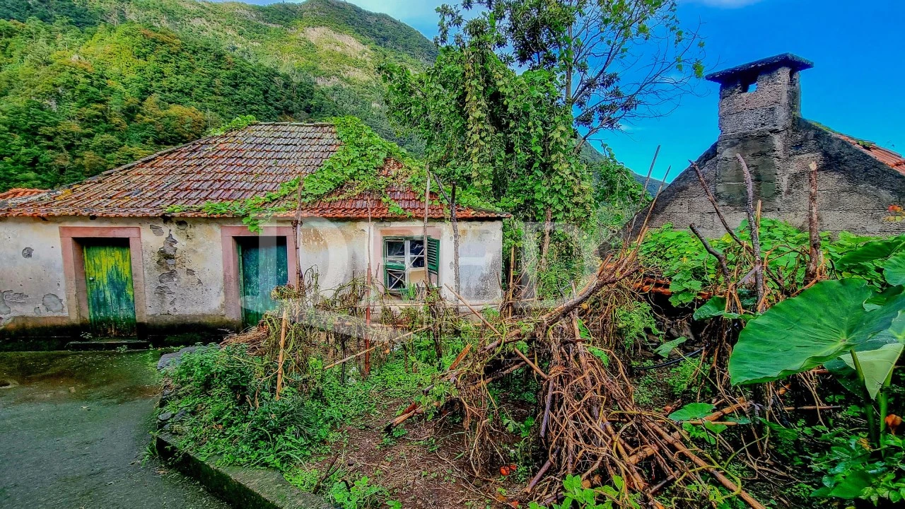 Moradia T6 para Venda em Boa Ventura Foto 2