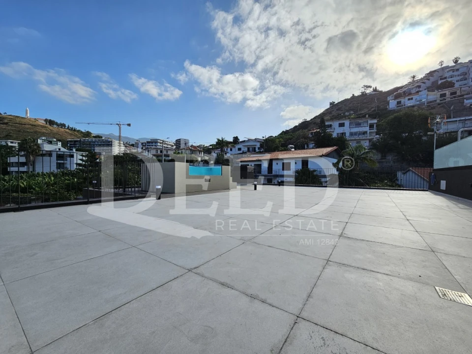 Apartamento T2 para Venda em São Martinho Foto 17