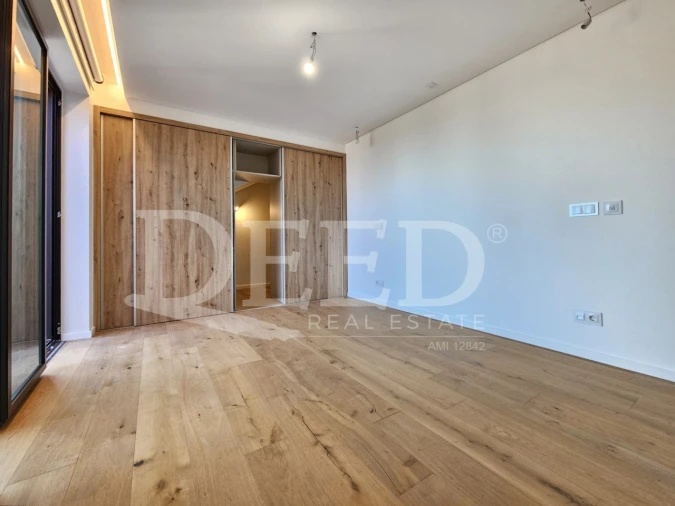 Apartamento T2 para Venda em São Martinho Foto 11