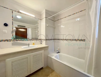 Apartamento T2 para Venda em Albufeira e Olhos de Água