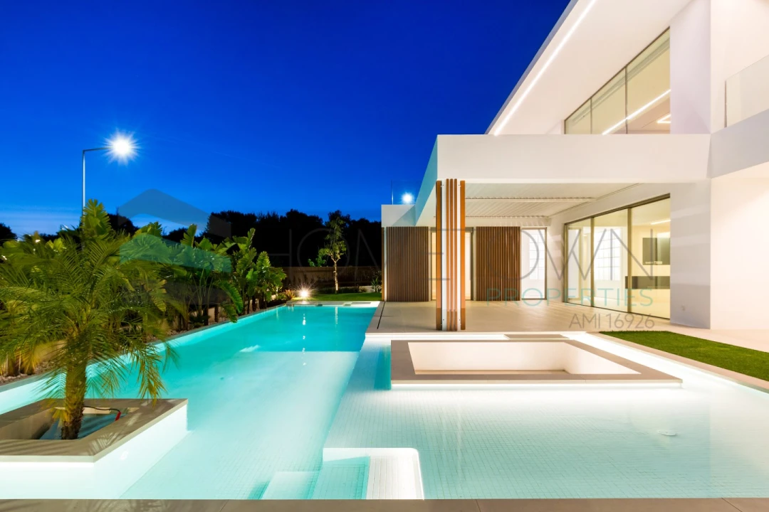 Moradia T6 para Venda em Cascais e Estoril Foto 2