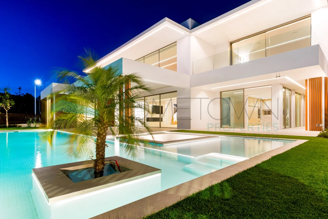 Moradia T6 para Venda em Cascais e Estoril Foto 1