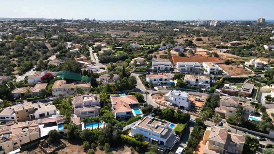 Terreno para Venda em Alvor Foto 20