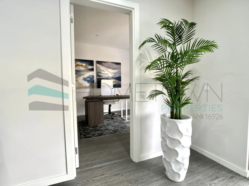 Apartamento T3 para Venda em Quelfes Foto 7