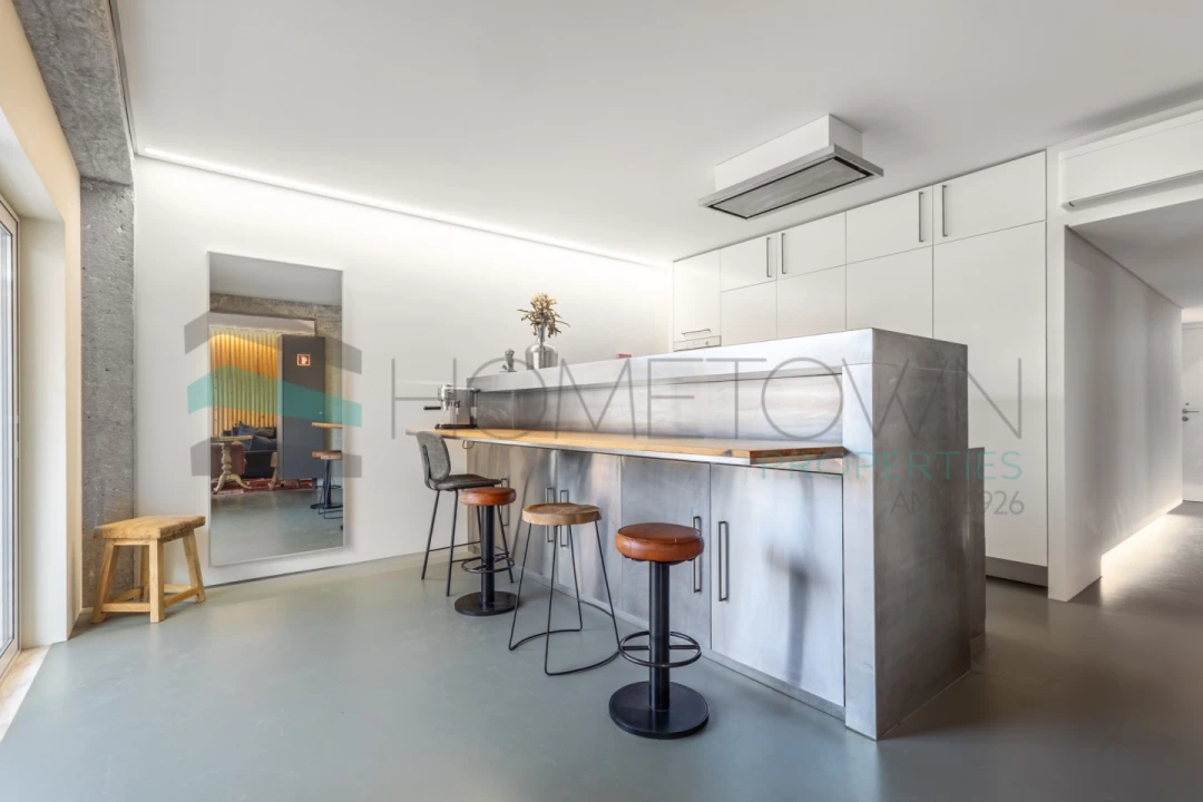 Apartamento T2 para Venda em Quarteira Foto 8