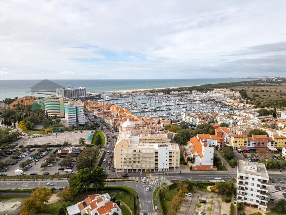 Apartamento T2 para Venda em Quarteira Foto 1