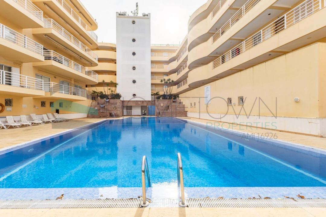 Apartamento T2 para Venda em Quarteira Foto 5