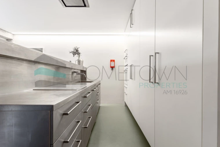 Apartamento T2 para Venda em Quarteira Foto 10