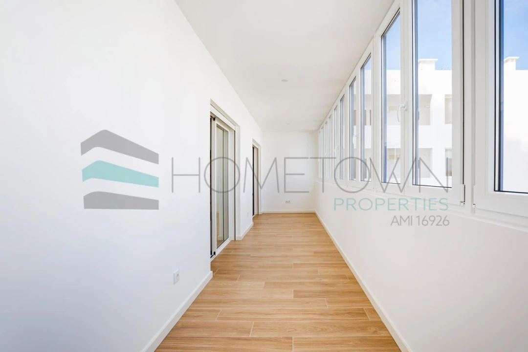 Apartamento T2 para Venda em Quarteira Foto 23
