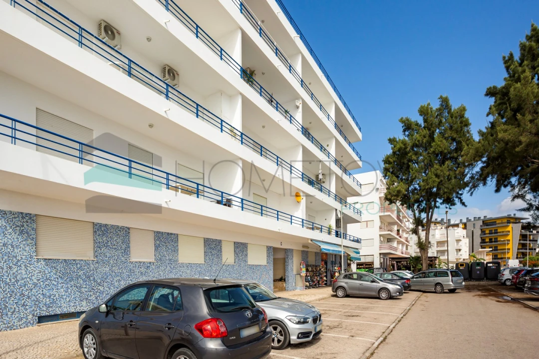 Apartamento T2 para Venda em Quarteira Foto 27