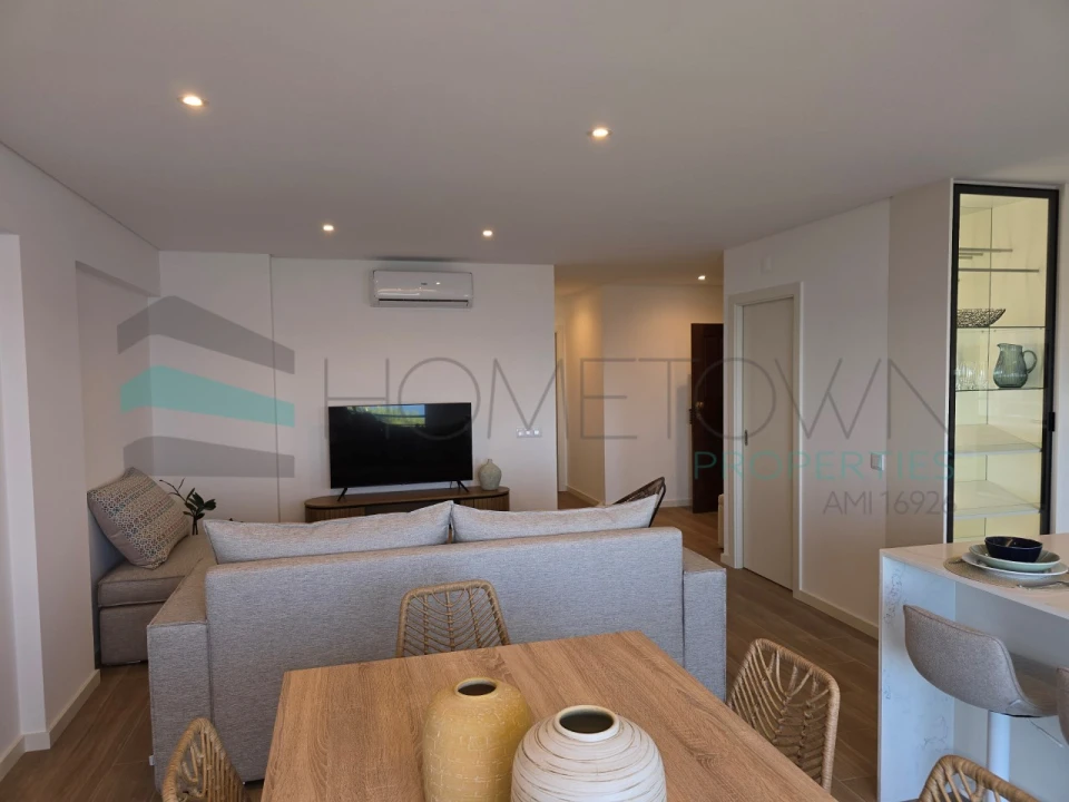 Apartamento T2 para Venda em Quarteira Foto 9
