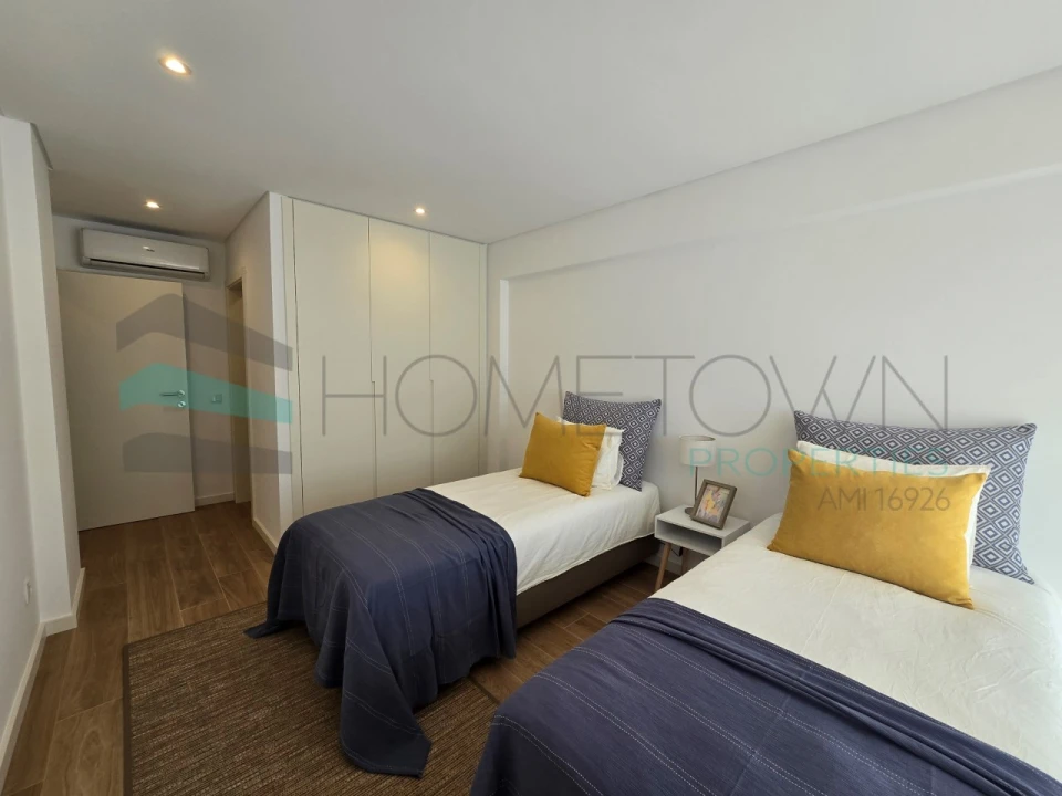 Apartamento T2 para Venda em Quarteira Foto 21