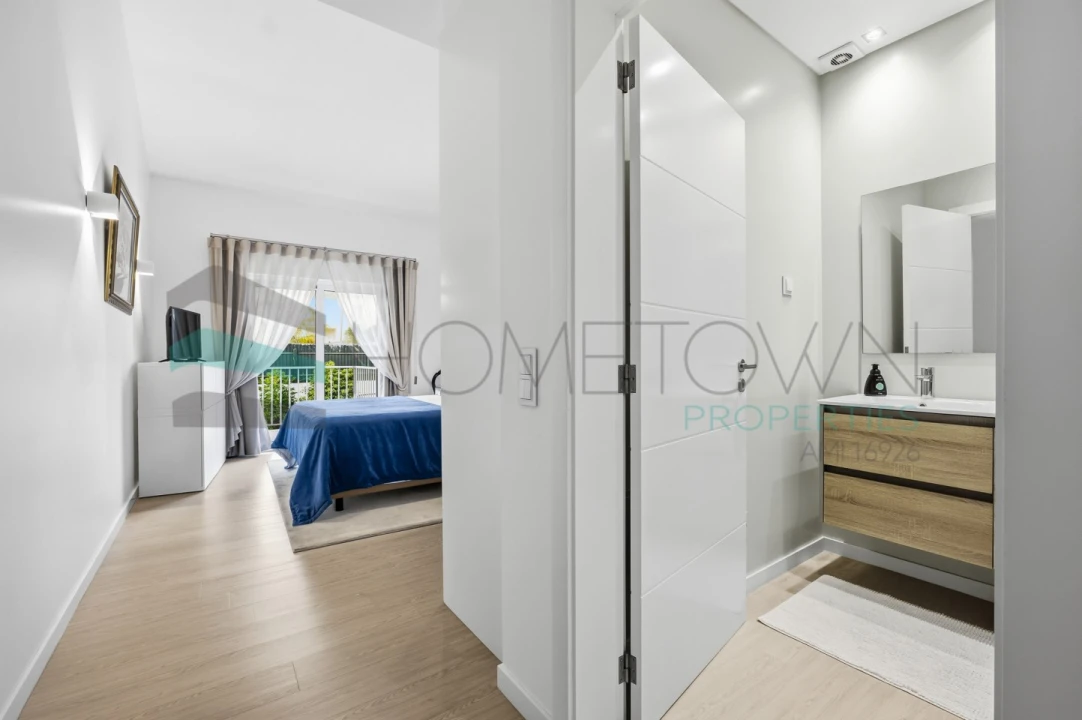 Moradia T3 para Venda em Albufeira e Olhos de Água Foto 26