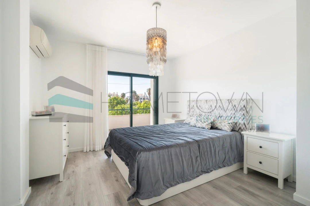 Moradia T3 para Venda em Albufeira e Olhos de Água Foto 14