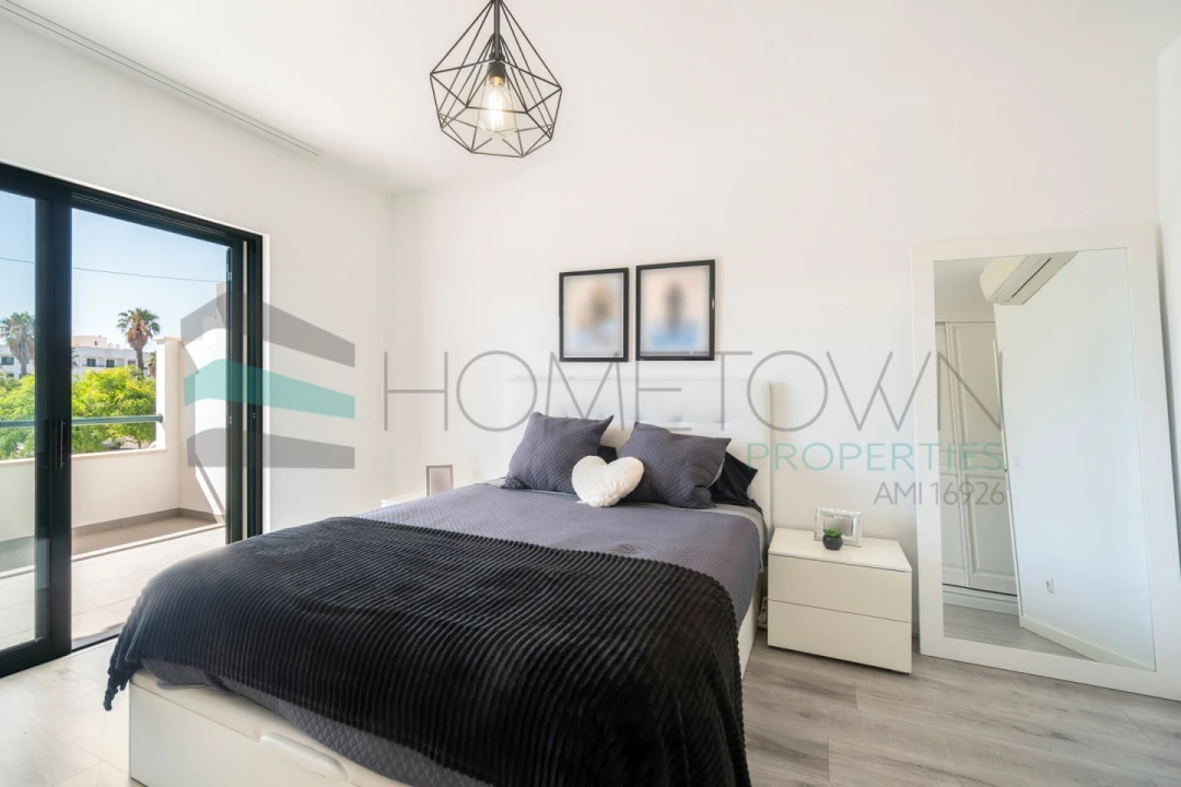 Moradia T3 para Venda em Albufeira e Olhos de Água Foto 19