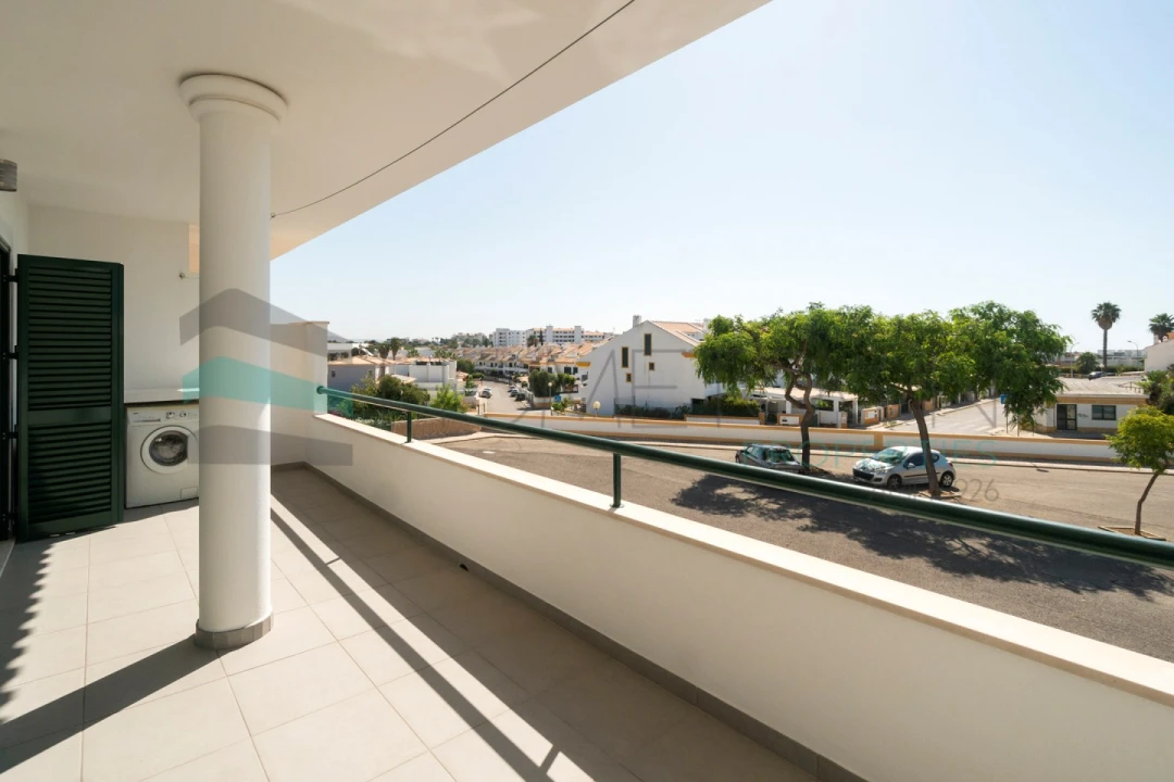 Moradia T3 para Venda em Albufeira e Olhos de Água Foto 23