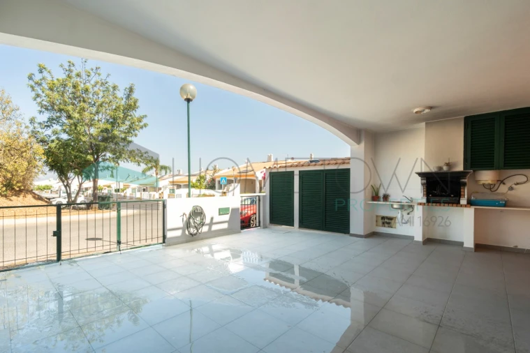 Moradia T3 para Venda em Albufeira e Olhos de Água Foto 27