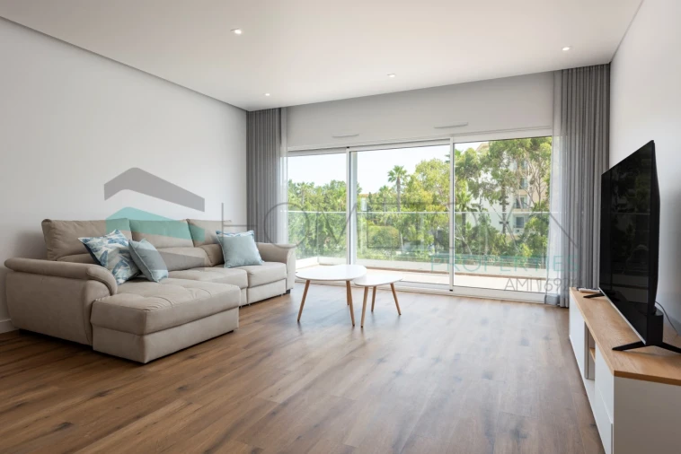 Apartamento T3 para Venda em Albufeira e Olhos de Água Foto 8