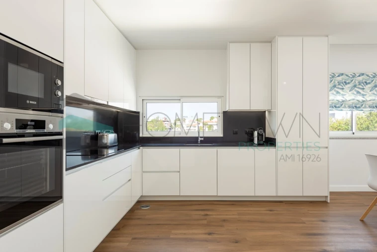 Apartamento T3 para Venda em Albufeira e Olhos de Água Foto 7